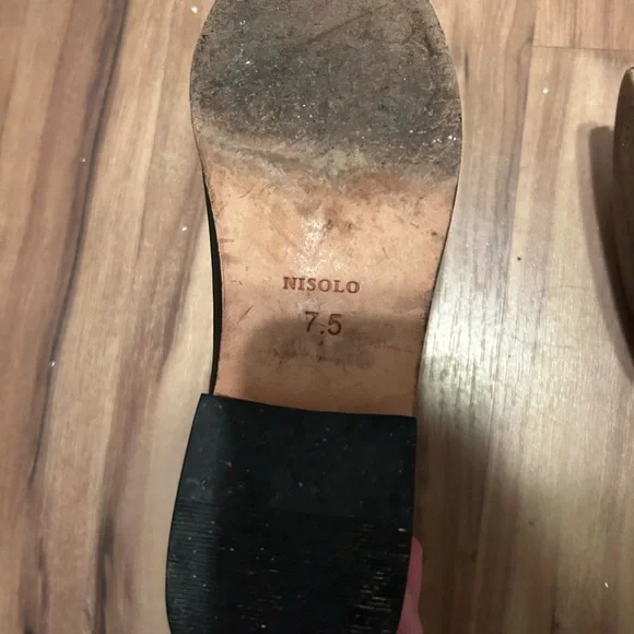 Nisolo Black Chelsea Boot - Picture 3 of 7